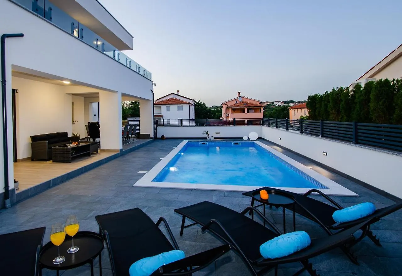 Villa Anna Barbariga, New 2022 Luxurious Villa With Private Pool! 0*, Barbariga Croatia