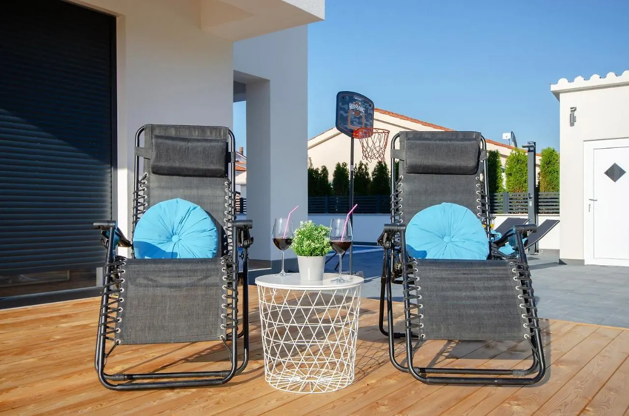 Villa Anna Barbariga, New 2022 Luxurious Villa With Private Pool! 0*, Barbariga Croatia