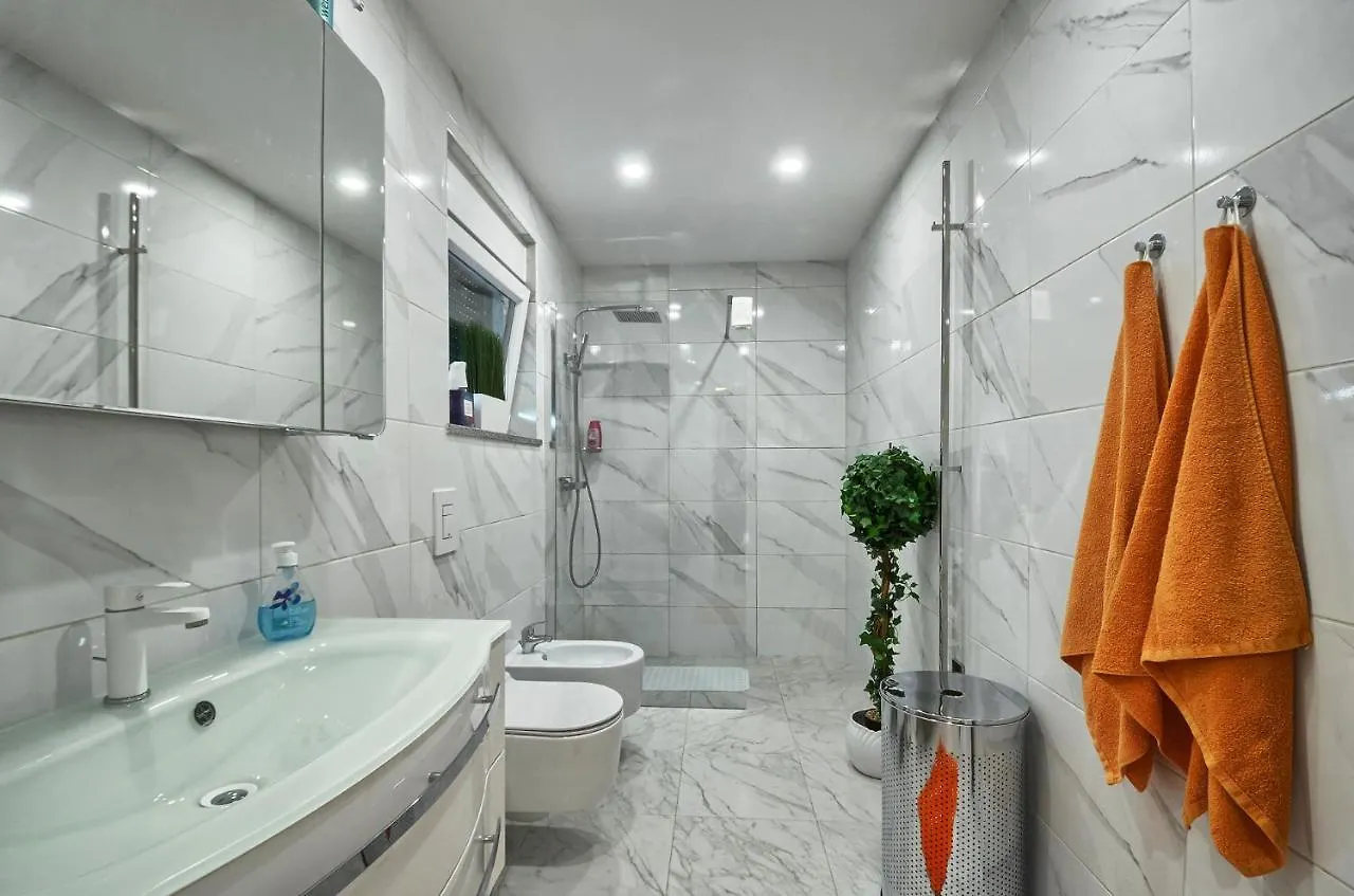 Villa Anna Barbariga, New 2022 Luxurious Villa With Private Pool! Croatia